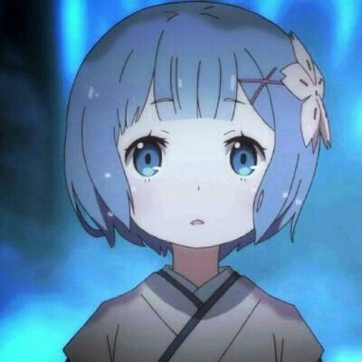 女孩不慎摔坏标本 馆长暖心安抚